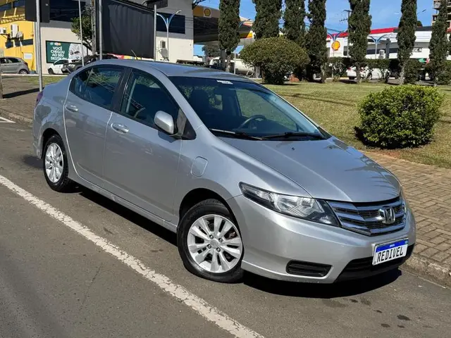 Carro Honda City 2013 LX 1.5 CVT (Flex)