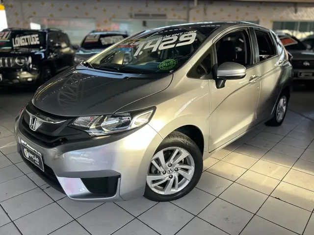 Carro Honda Fit 2017 1.5 16v DX CVT (Flex)