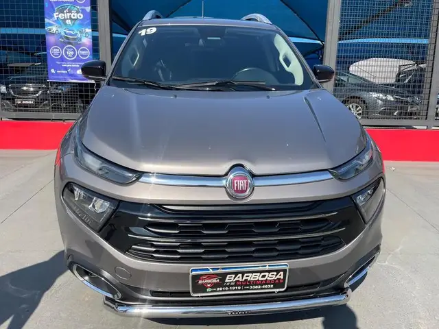 Carro Fiat Toro 2019 Volcano 2.0 diesel AT9 4x4
