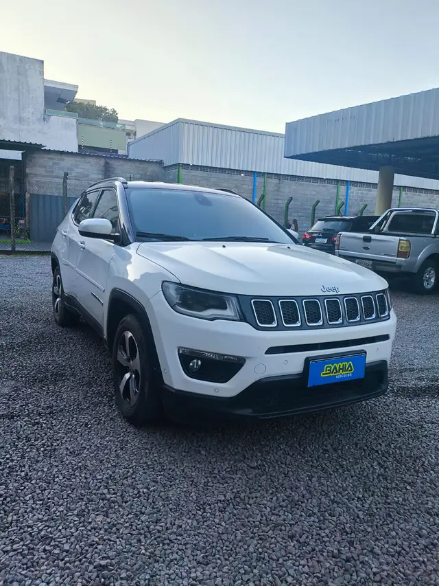 Carro Jeep Compass 2018 2.0 Sport 4x2 (Aut) (Flex)