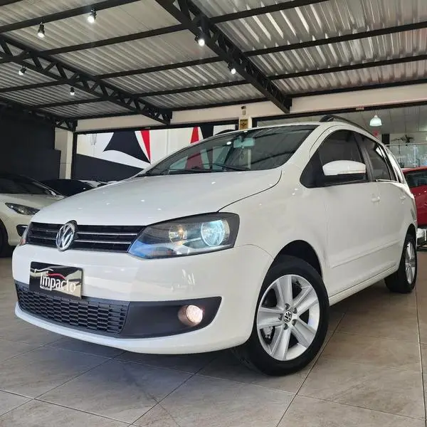 Carro Volkswagen SpaceFox 2012 1.6 8V Trend (Flex)