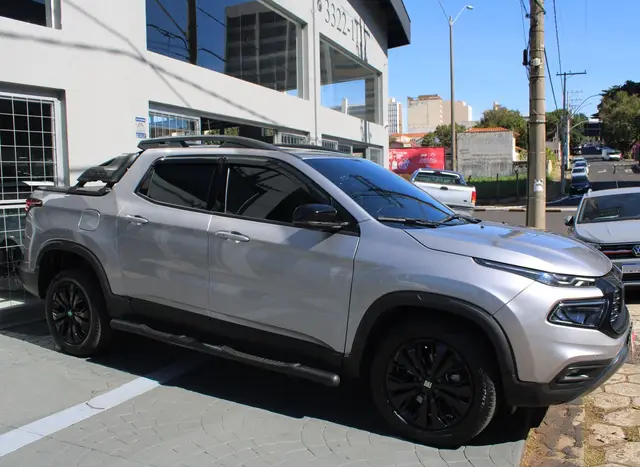 Carro Fiat Toro 2024 Volcano 1.3 Turbo 270