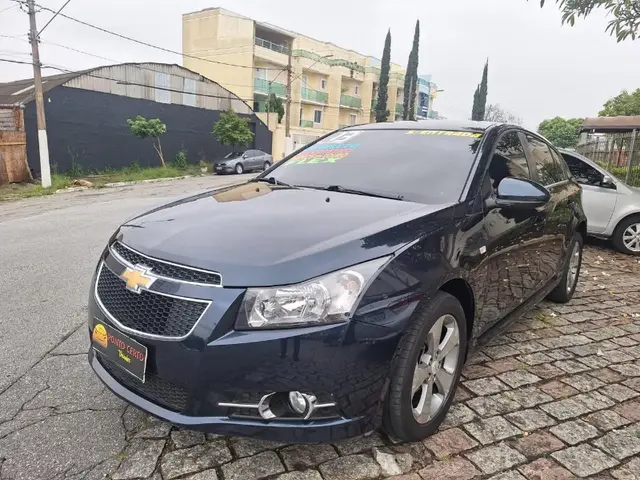 Carro Chevrolet Cruze Sport6 2013 LT 1.8 16V Ecotec (Flex)