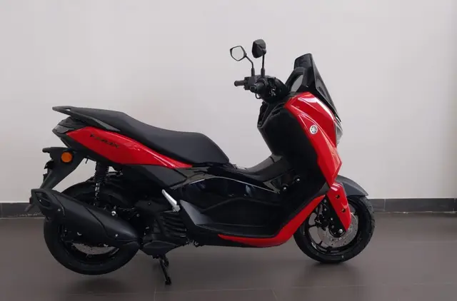 Carro Yamaha NMax 2025 Connected 160