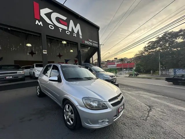 Carro Chevrolet Celta 2013 LT 1.0 (Flex)