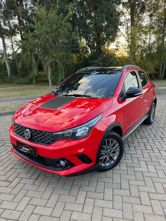 Carro Fiat Argo 2020 1.3 Trekking (Flex)