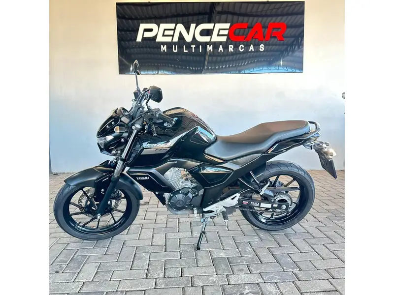 Yamaha Fazer FZ15 ABS