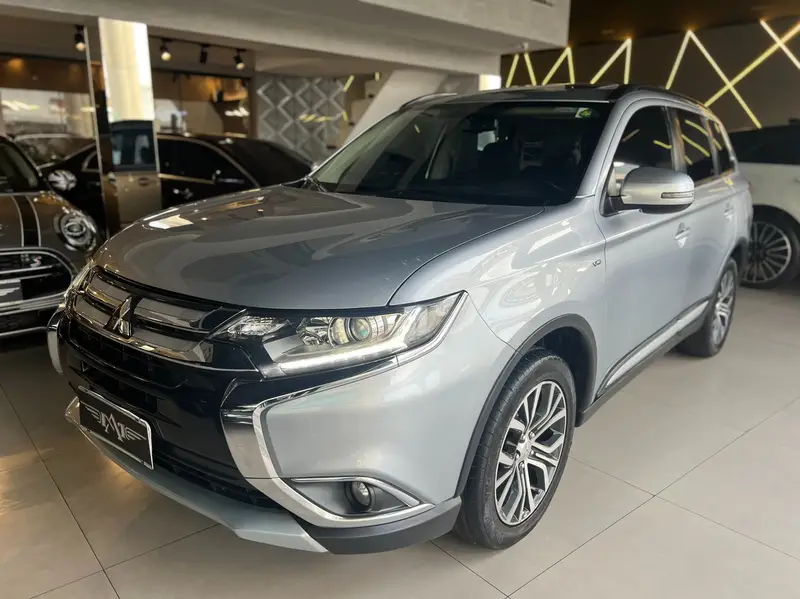 Mitsubishi GT 4WD 3.0 V6 (Aut)