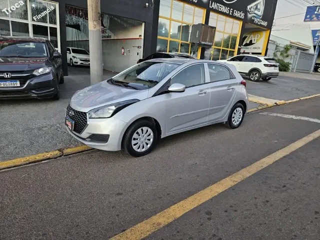 Carro Hyundai HB20 2019 1.0 Unique (Flex)