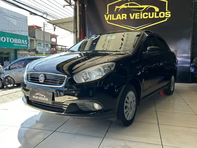 Carro Fiat Grand Siena 2019 Attractive 1.0 (Flex)