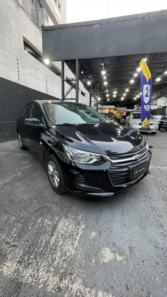 Carro Chevrolet Onix 2022 LT 1.0