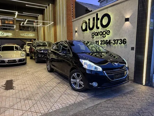 Carro Peugeot 208 2015 Griffe  1.6 16V (Flex) (Aut)
