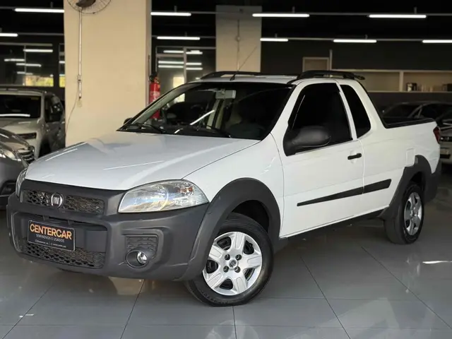 Carro Fiat Strada 2015 Working 1.4 (Flex)