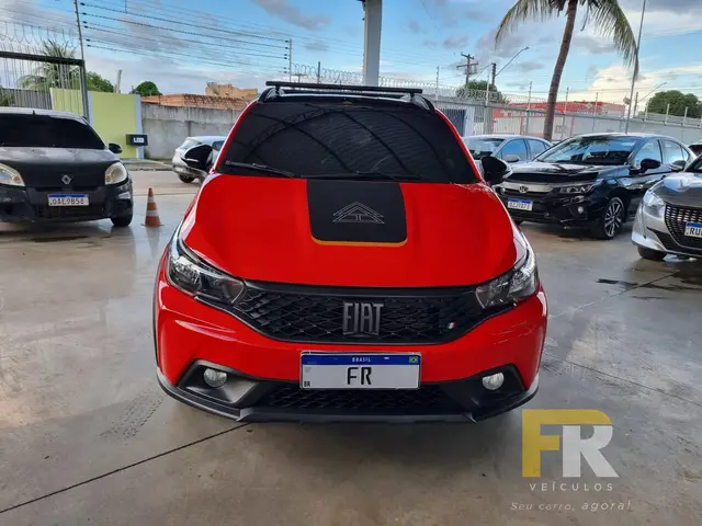 Carro Fiat Argo 2025 Trekking 1.3 (Aut.)