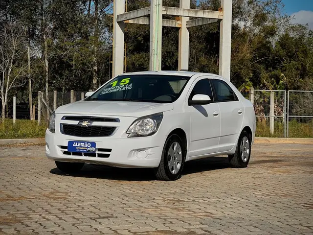 Carro Chevrolet Cobalt 2015 LT 1.4 8V (Flex)