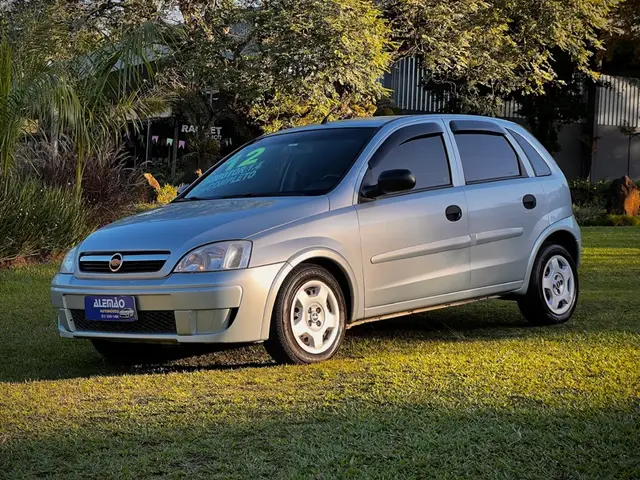 Carro Chevrolet Corsa Hatch 2012 Maxx 1.4 (Flex)