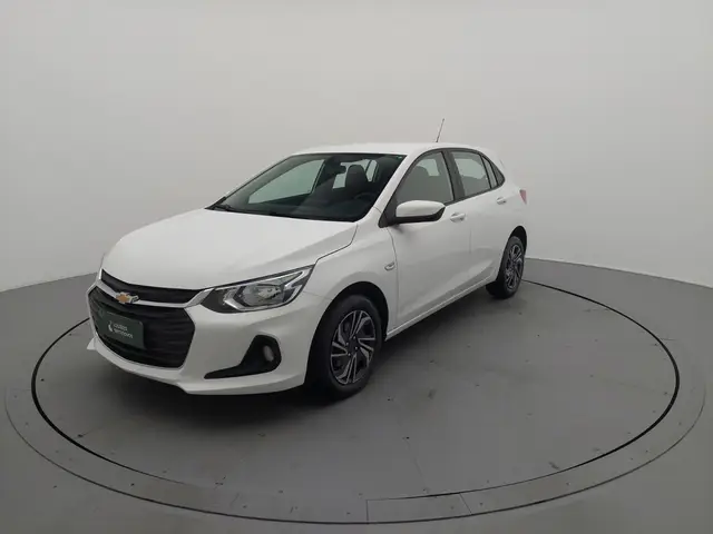 Carro Chevrolet Onix Plus 2024 LT 1.0