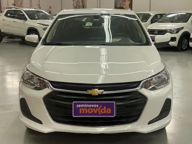 Carro Chevrolet Onix 2024 1.0