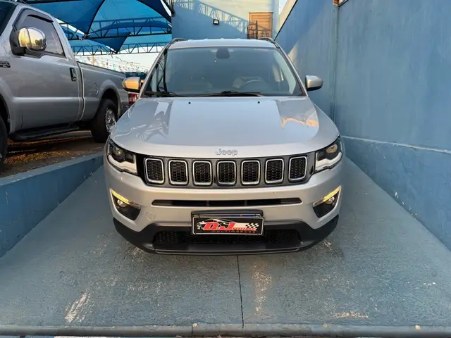 Carro Jeep Compass 2017 2.0 Longitude 4x2 (Aut) (Flex)