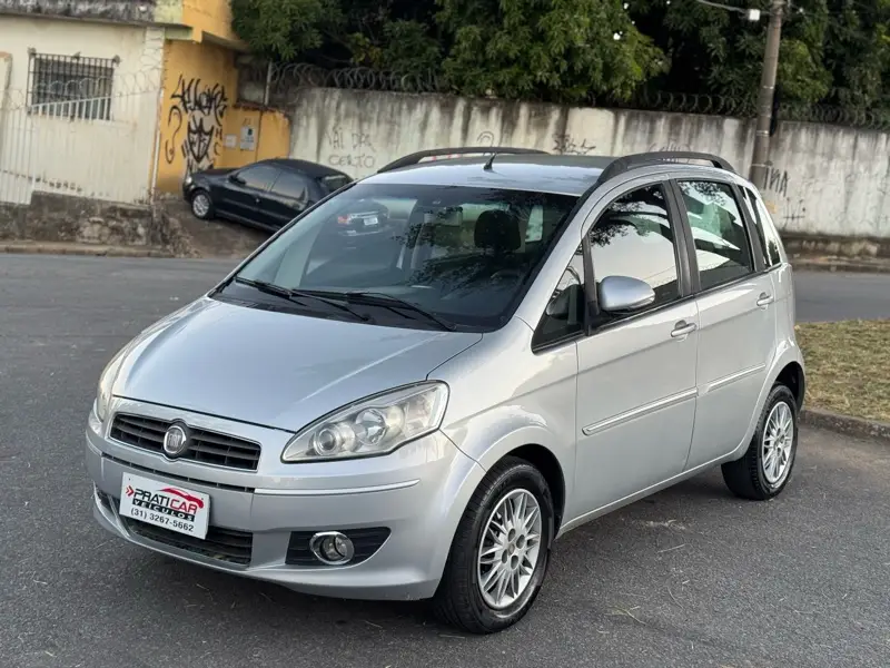 Fiat Idea Attractive 1.4 8V (Flex)