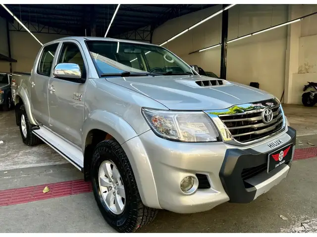 Carro Toyota Hilux Cabine Dupla 2013 Hilux 3.0 TDI 4x4 CD SRV Top (Aut)