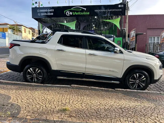 Carro Fiat Toro 2022 Freedom 2.0 TDI 4x4 (Aut)