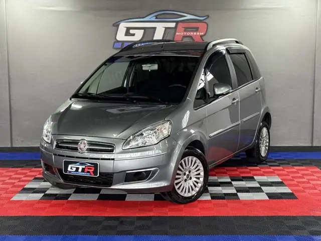 Carro Fiat Idea 2014 Attractive 1.4 8V (Flex)