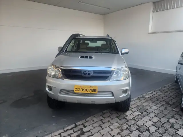 Carro Toyota Hilux SW4 2008 SRV 4x4 3.0 Turbo  (aut)