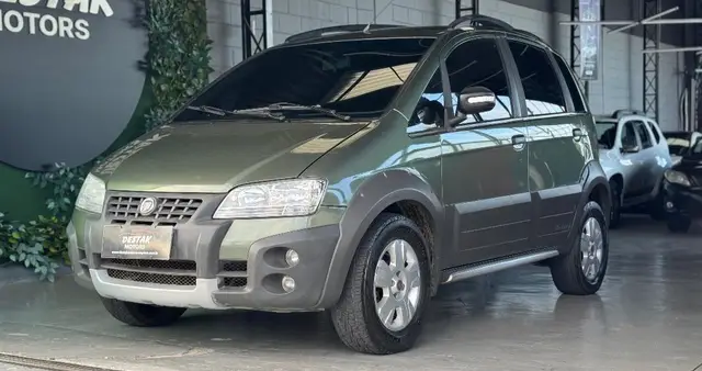 Carro Fiat Idea 2010 Adventure 1.8 (Flex)