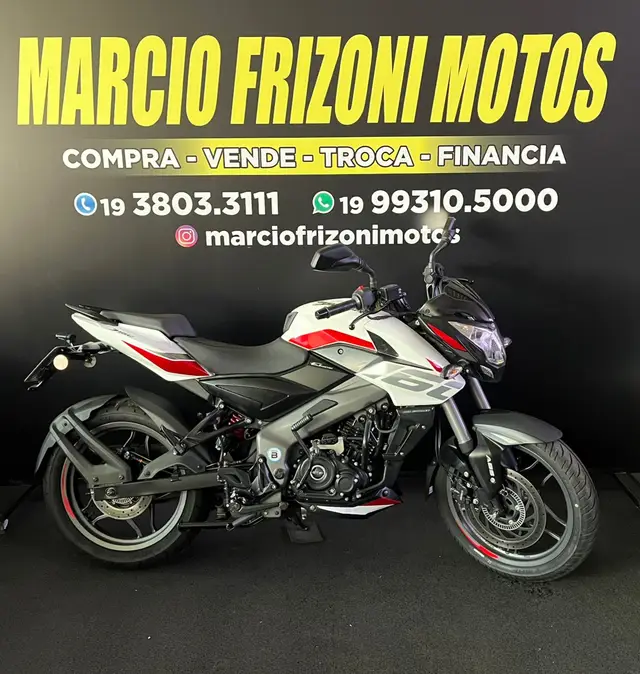 Carro Bajaj Dominar 160 2024 160 cc