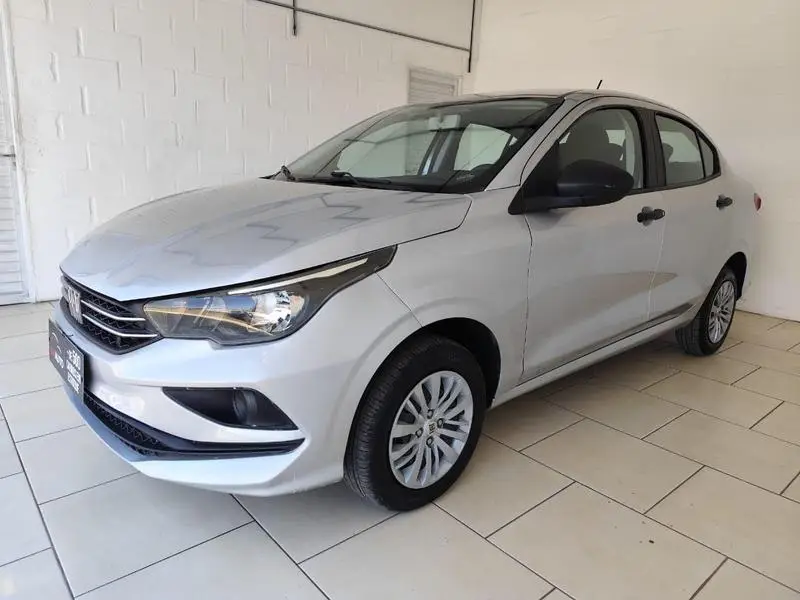 Fiat Cronos 1.0 (Flex) MT