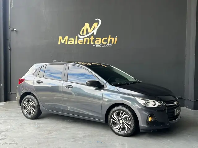 Carro Chevrolet Onix Plus 2024 LT 1.0