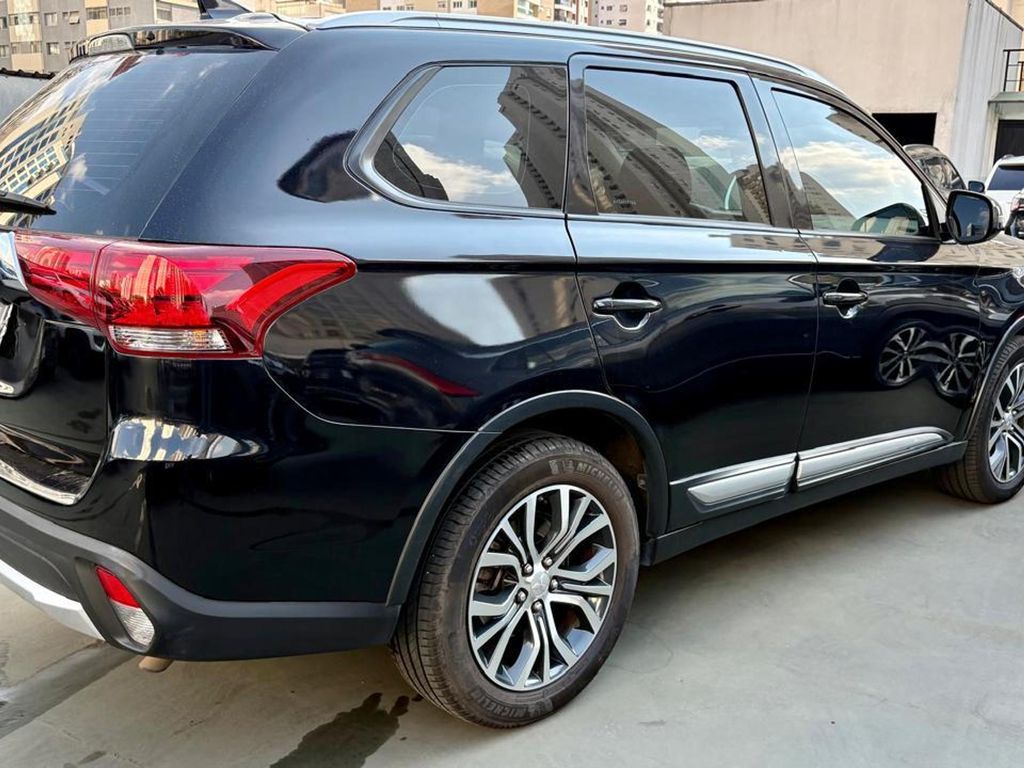 Outlander Comfort 2.0 16V (Aut)
