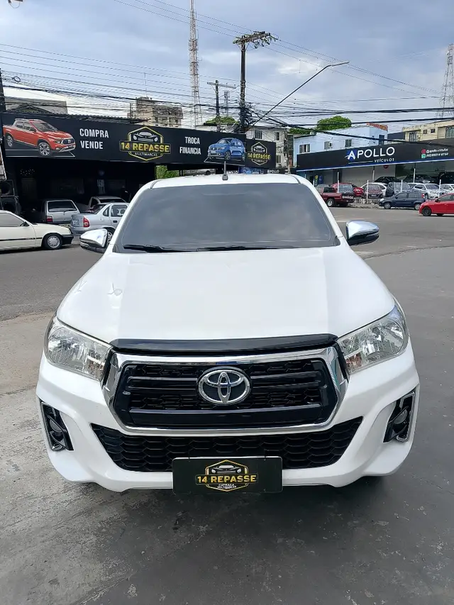 Carro Toyota Hilux Cabine Dupla 2020 Hilux 2.8 TDI SRV CD 4x4 (Aut)