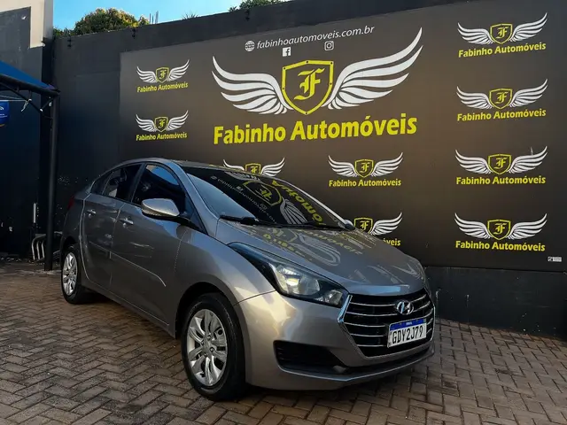 Carro Hyundai HB20S 2017 1.6 Comfort Plus (Flex)