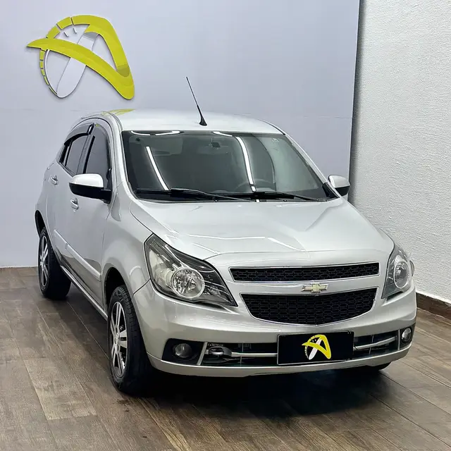 Carro Chevrolet Agile 2013 LTZ 1.4 8V (Flex)