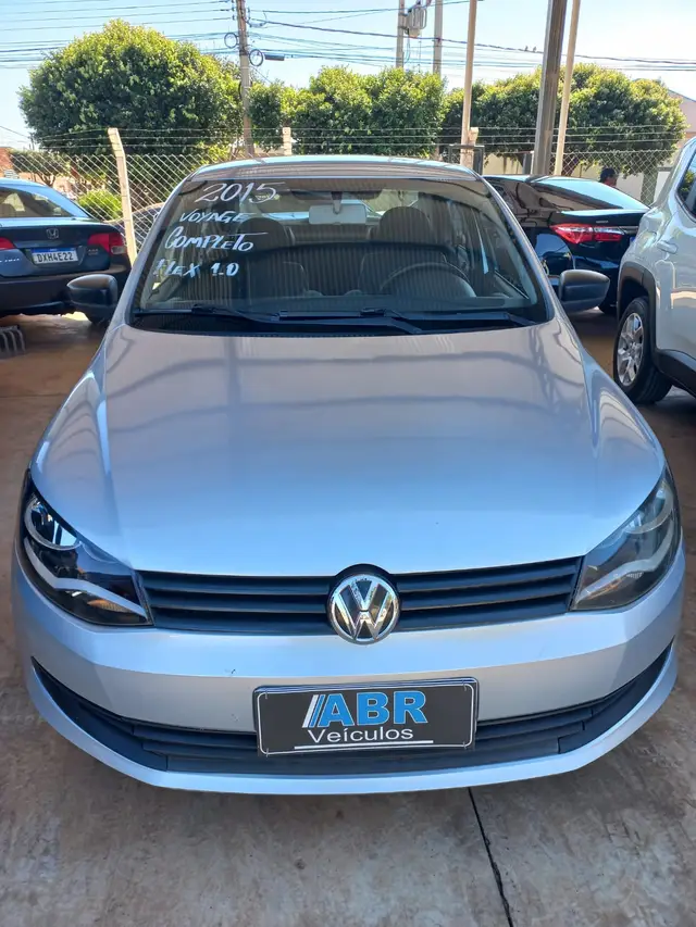 Carro Volkswagen Voyage 2015 1.0 TEC Trendline