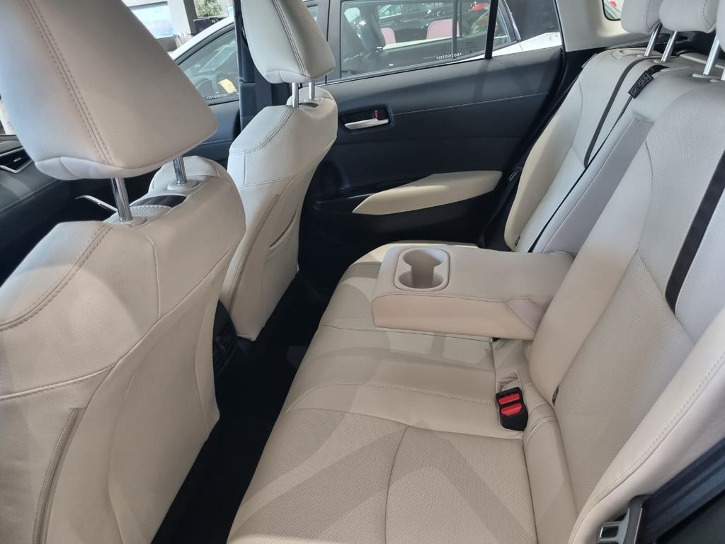 Corolla Cross XRX Hybrid 1.8