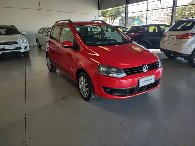 Carro Volkswagen Fox 2012 1.0 VHT (Flex) 4p