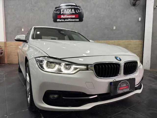 Carro BMW 320i 2017 320i Sport ActiveFlex