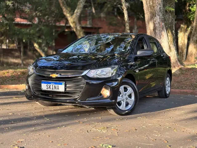 Carro Chevrolet Onix 2024 1.0