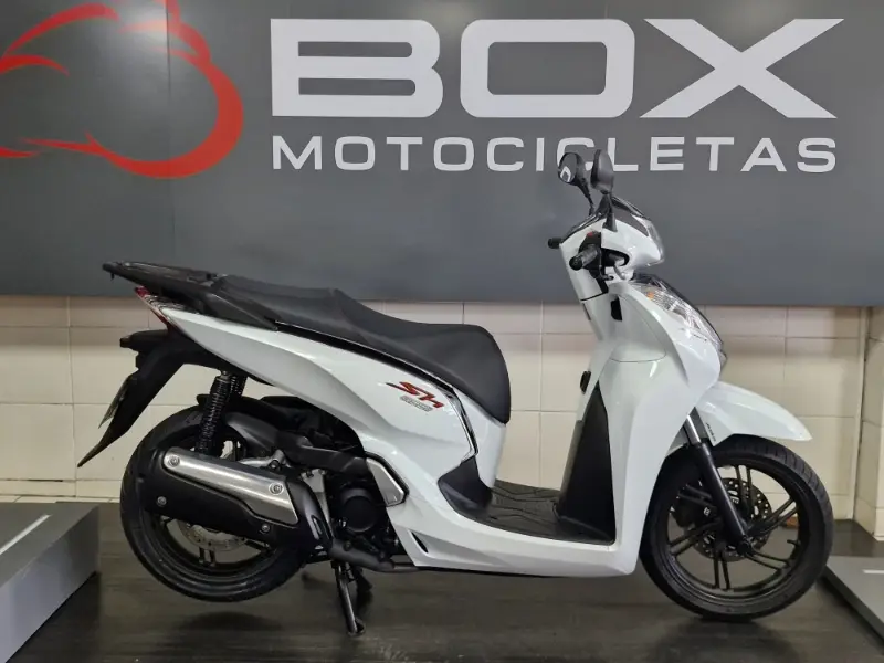 Honda SH 300i Sport