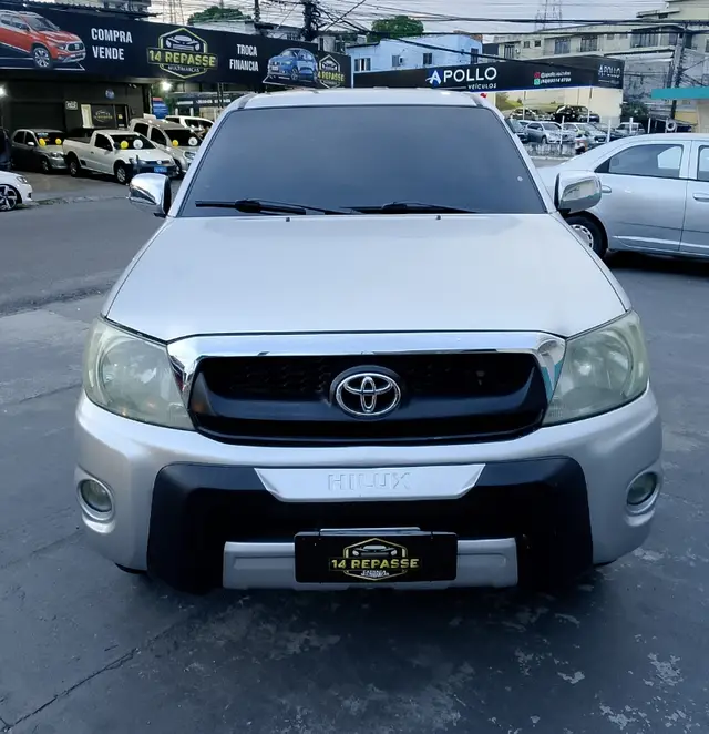 Carro Toyota Hilux Cabine Dupla 2010 Hilux 2.7 SR CD 4x2 (Flex)