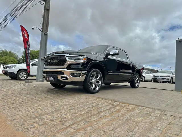 Carro RAM 1500 2024 Limited 5.7