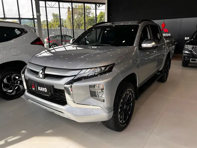 Carro Mitsubishi L200 Triton Sport 2023 HPE 2.4