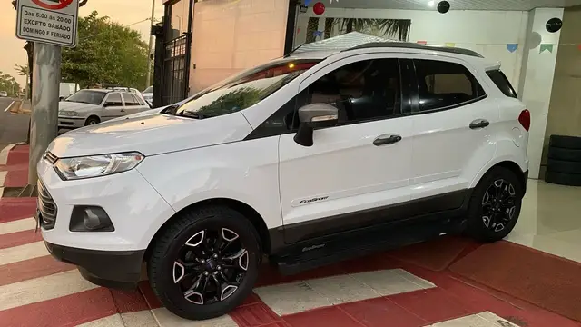 Carro Ford EcoSport 2013 Ecosport Freestyle 1.6 16V (Flex)
