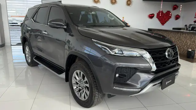 Carro Toyota SW4 2021 SRX 2.8 turbodiesel 5L 4x4 (Aut)