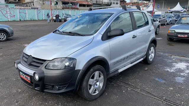 Carro Volkswagen CrossFox 2009 1.6 (Flex)