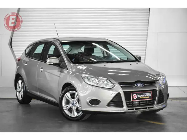 Carro Ford Focus Hatch 2015 S 1.6 16V TiVCT PowerShift