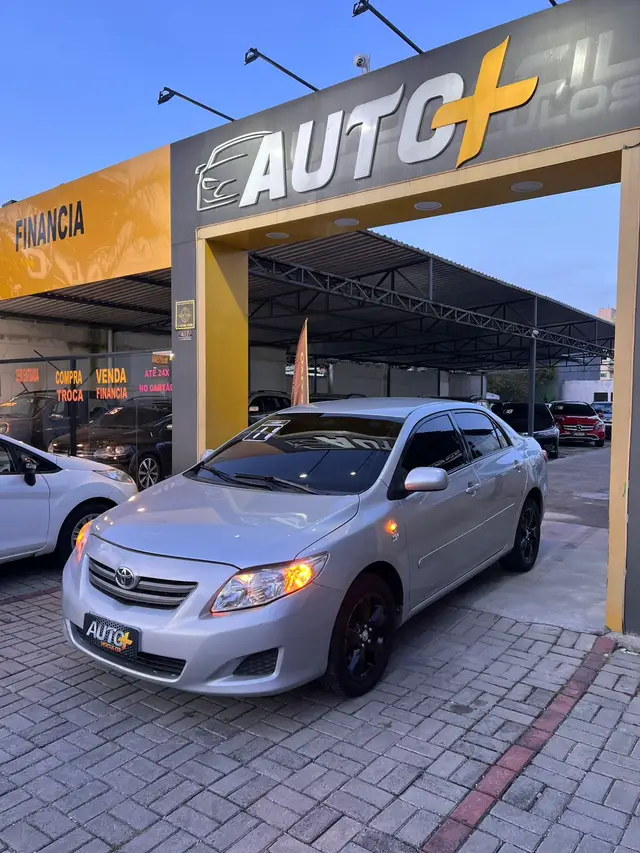 Carro Toyota Corolla 2011 Sedan XLi 1.8 16V (flex)